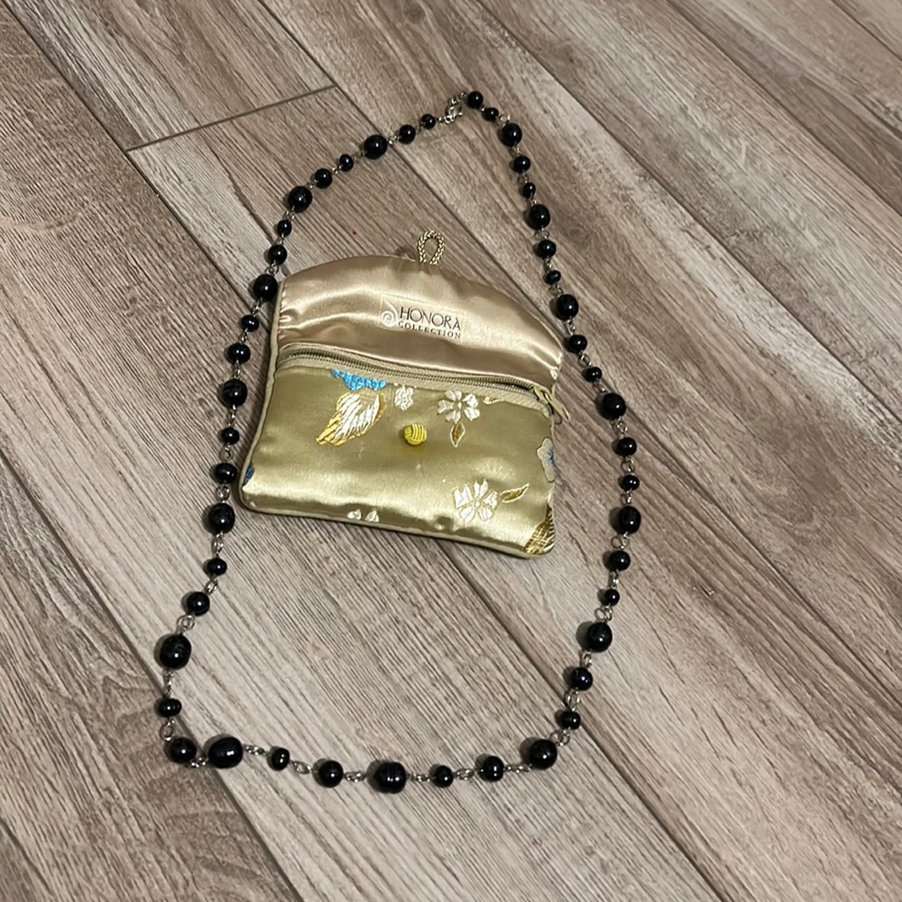 Honora Necklace - Picture 3 of 6